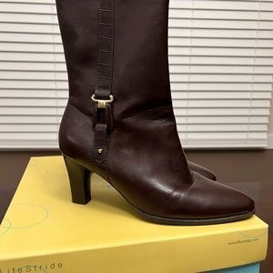 Life Stride Boots - 8 Wide - Sable Color